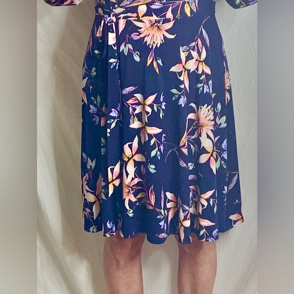 ELIZA J DRESS - Picture 9 of 15